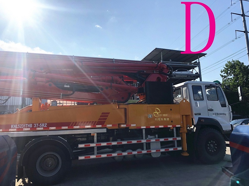 青島小型混凝土泵車價格 青島小型混凝土泵車價格